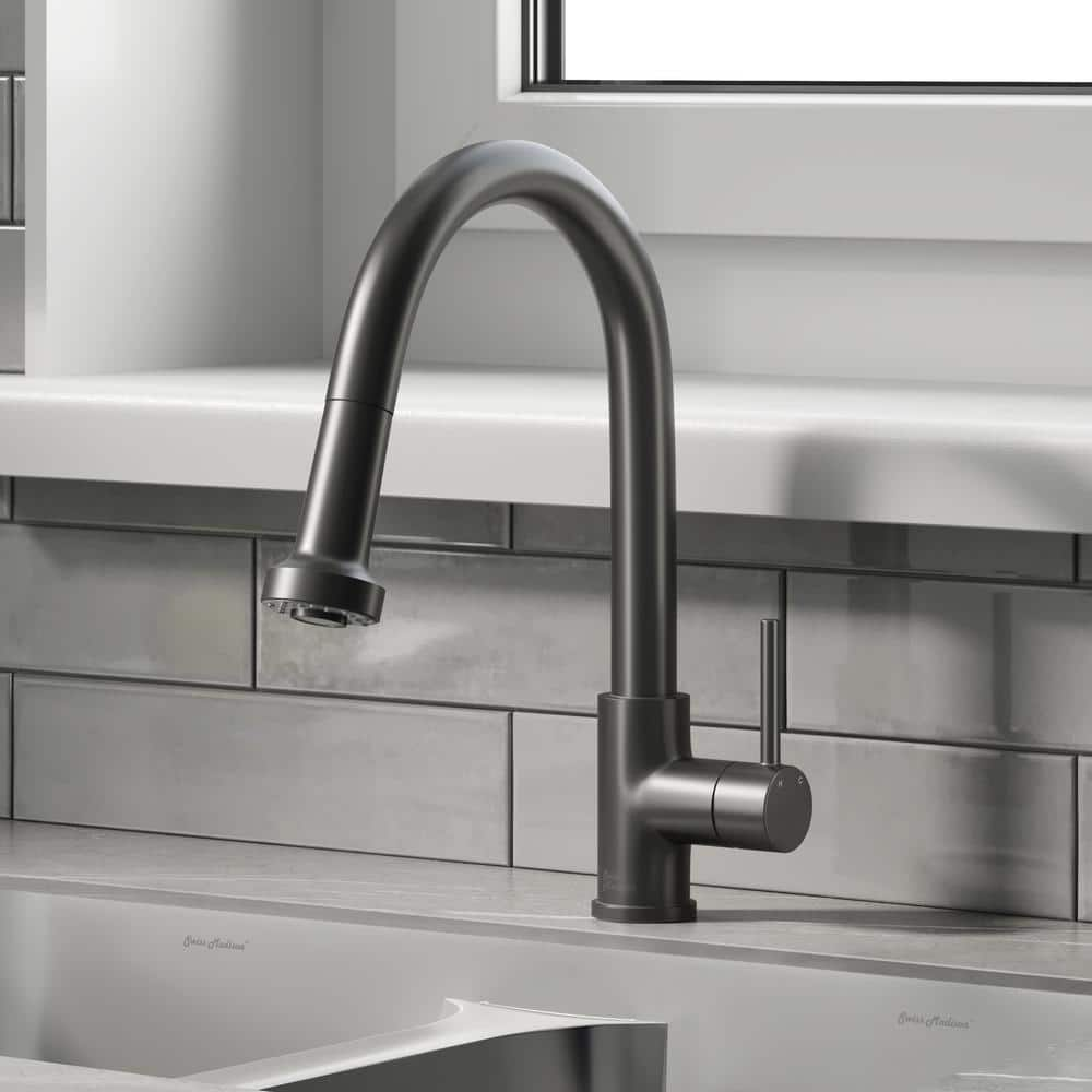 Swiss Madison Nouvet Single-Handle Pull Down Sprayer Kitchen Faucet in Matte Black