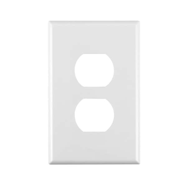 1-Gang White Duplex Outlet/Receptacle Nylon Midway/Midsize Wall Plate Screwless (1-Pack), 00SP8-W