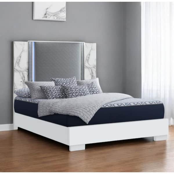 HomeRoots Multi-Colored Wood Frame King Panel Bed with Upholstered;Tufted