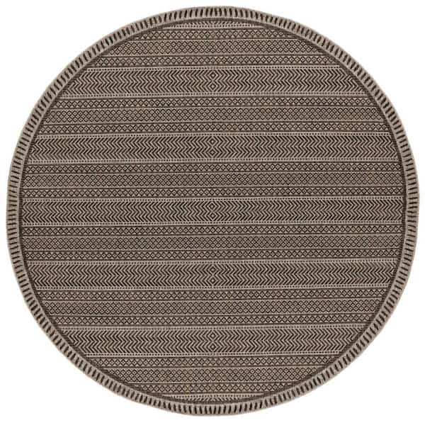 Brown 8 ft. Round Woven Polypropylene Round Indoor/Outdoor Area Rug