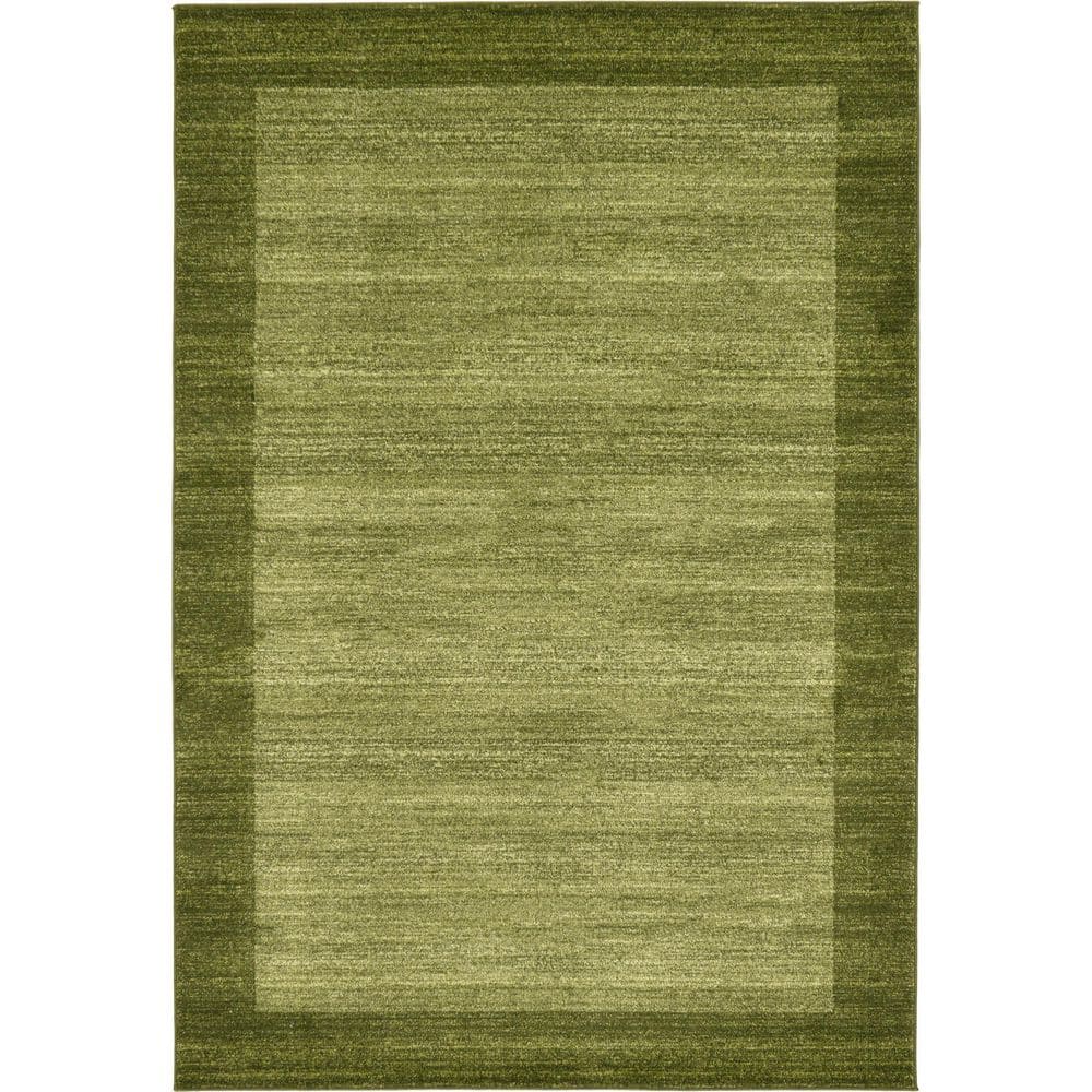 Easy-Care Tufted Synthetic 6' x 9' Rectangular Rug in Green
