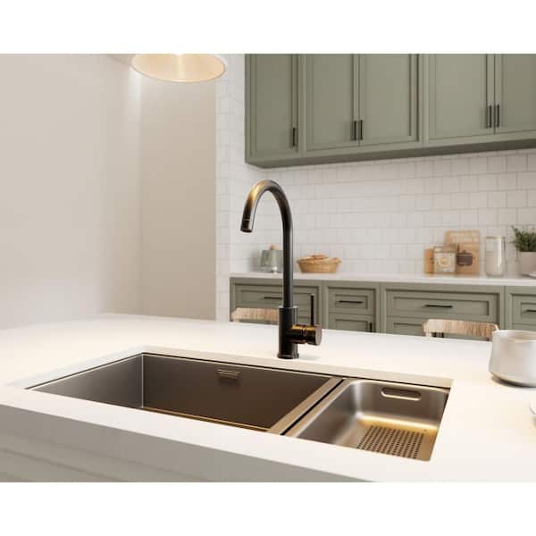 ANGELSEY Single-Handle High-Arc Kitchen Faucet with 360° Spout Swivel in Matte Black
