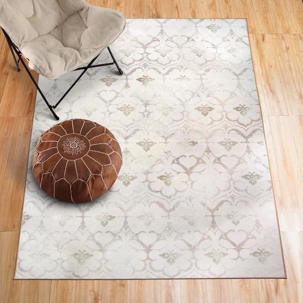 Leilani Damask Ivory 5 ft. x 7 ft. Machine Washable Area Rug