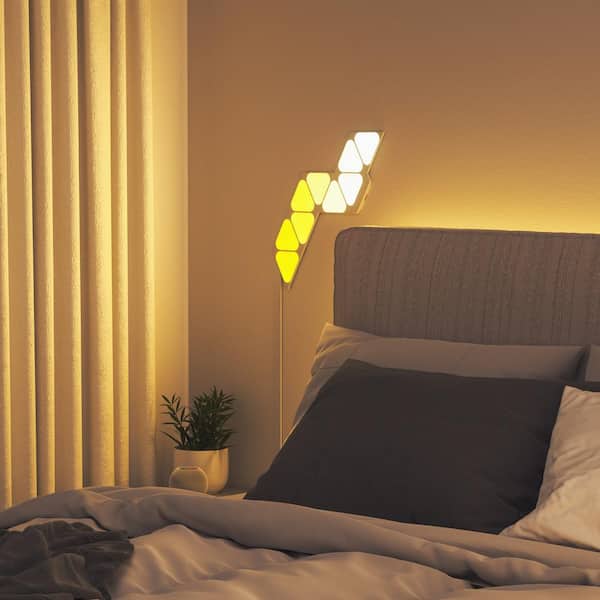 Nanoleaf Shapes - Modular Lighting Mini Triangles Smarter Kit RGBW