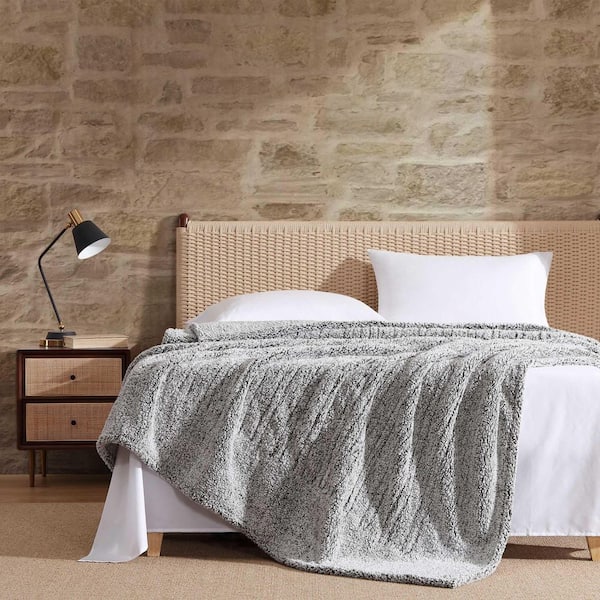 Lookout Mountain 1-Piece Dark Olive Faux Shearling Polyester Full Electric Blanket