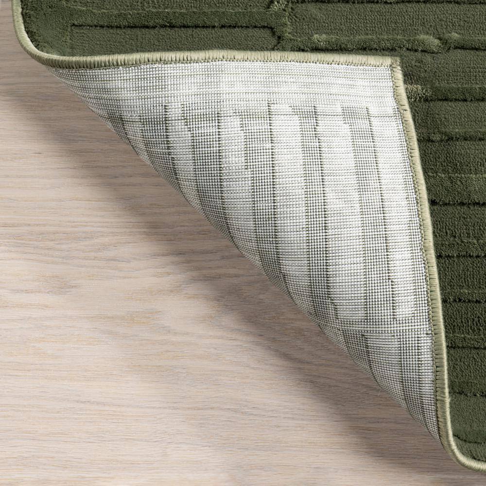Green Geometric Machine Washable Synthetic Area Rug, 5' x 8'
