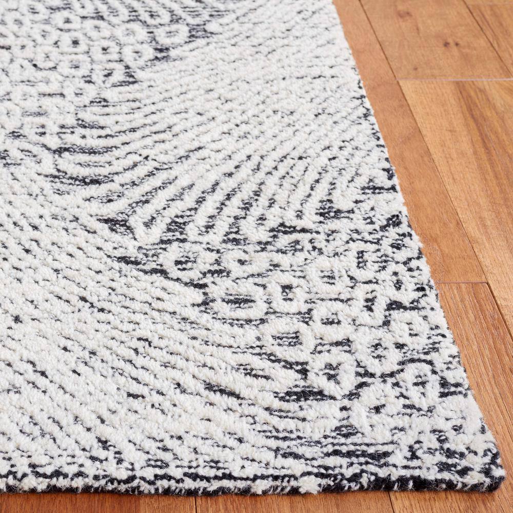 Ivory Round Tufted Handmade Wool Area Rug