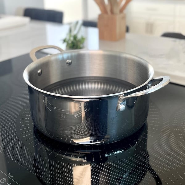 Ovente 4.8 Quart Stovetop Stainless Steel Pasta Pot with Strainer