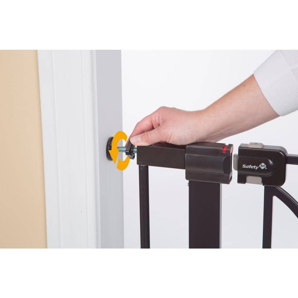 Decor Tall & Wide Black Metal Safety Gate