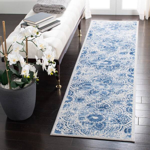 Martha Stewart 2 ft. x 12 ft. Cream/Blue Quatrefoil Runner Rug