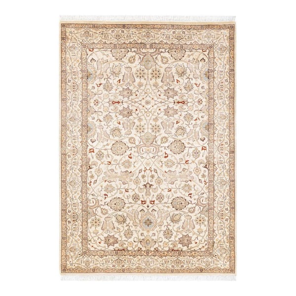 Solo Rugs Mogul One-of-a-Kind Traditional Ivory 4 ft. 2 in. x 6 ft. Oriental Area Rug