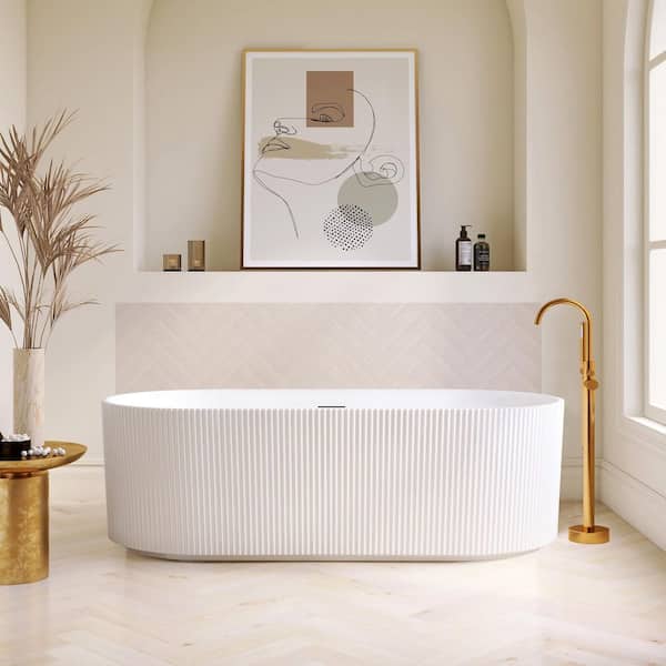 Linyi 66.9 in. x 31.5 in. Freestanding Acrylic Soaking Bathtub with Overflow and Drain in White