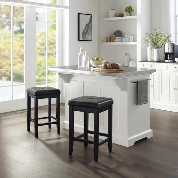 White stools deals for kitchen island