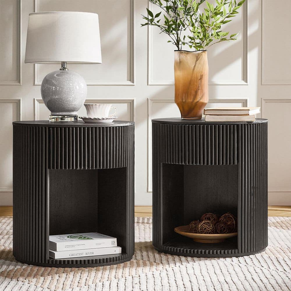 Falko 19.75 in. Oak Round Wood End Table with Fluted Detailing Set of 2