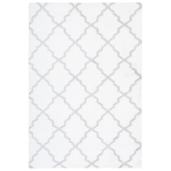 Berber Shag 8 ft. x 10 ft. Ivory/Light Gray Trellis Diamond Area Rug