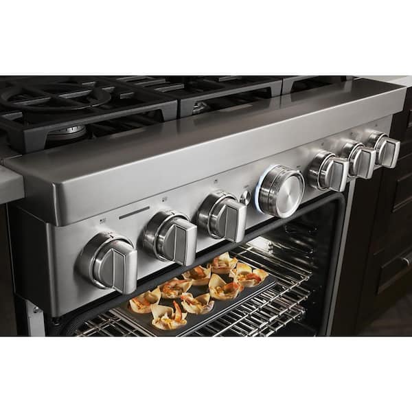 36 Kitchen Aid Stainless Gas Range top, 6 or 4+ griddle, N Gas