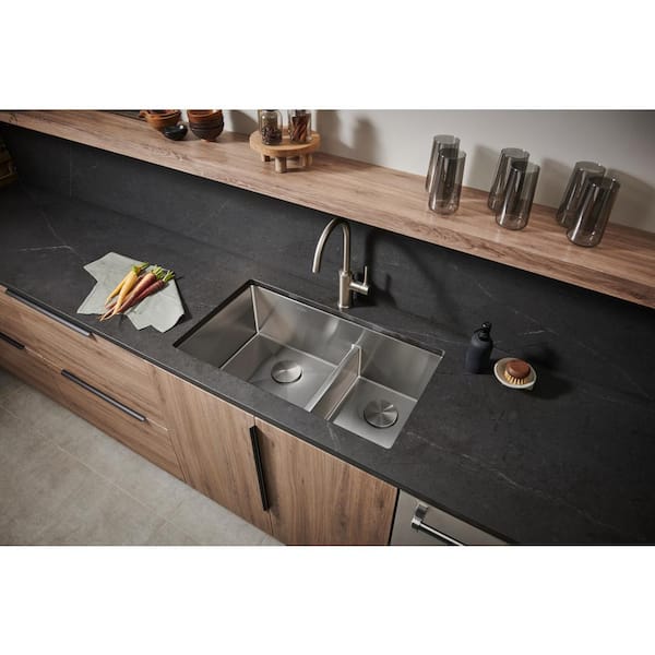 https://images.thdstatic.com/productImages/f96f795f-0268-460d-8a15-9978844d3ada/svn/brushed-stainless-steel-ruvati-undermount-kitchen-sinks-rvh7255-1f_600.jpg