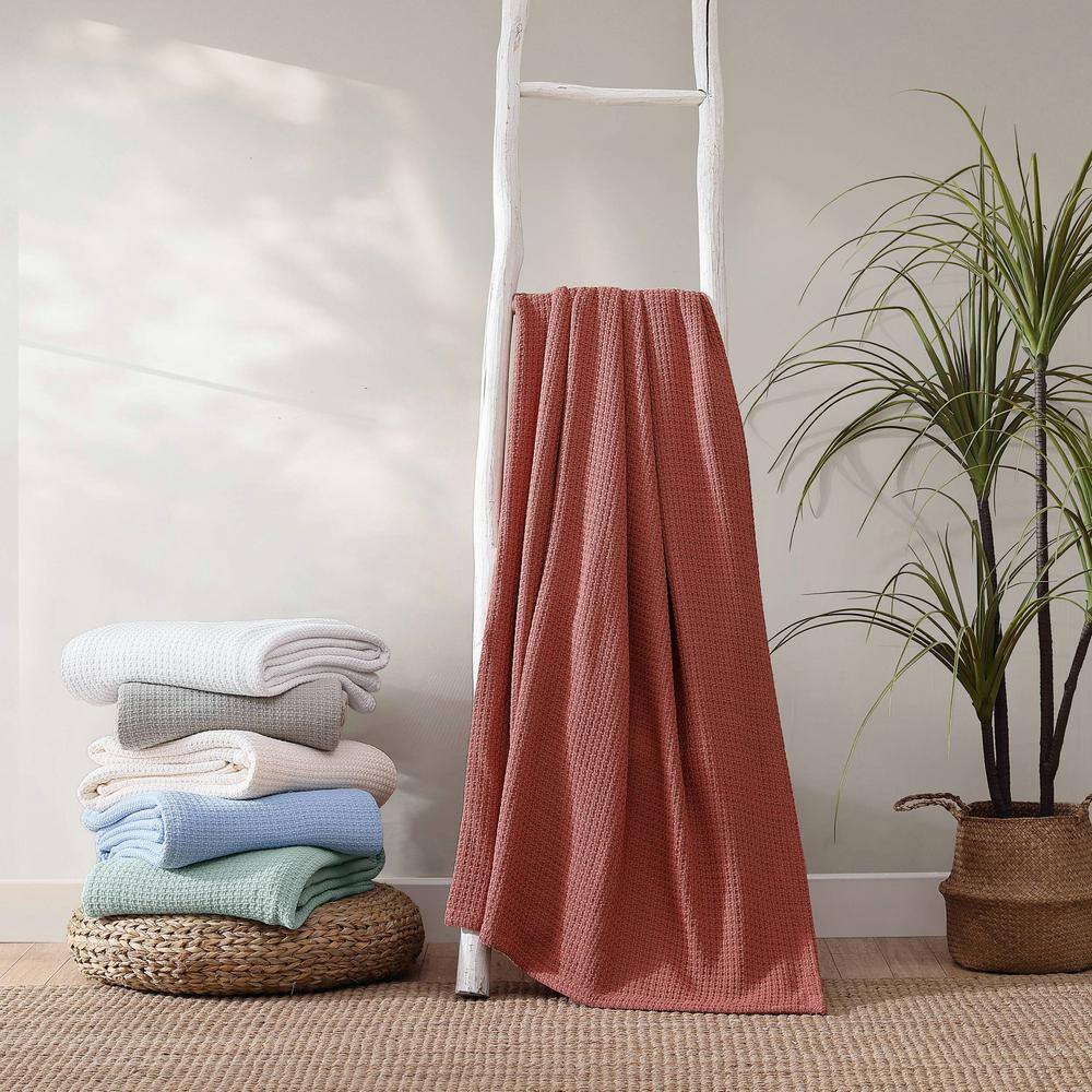 King Coral Cotton Woven Reversible Blanket