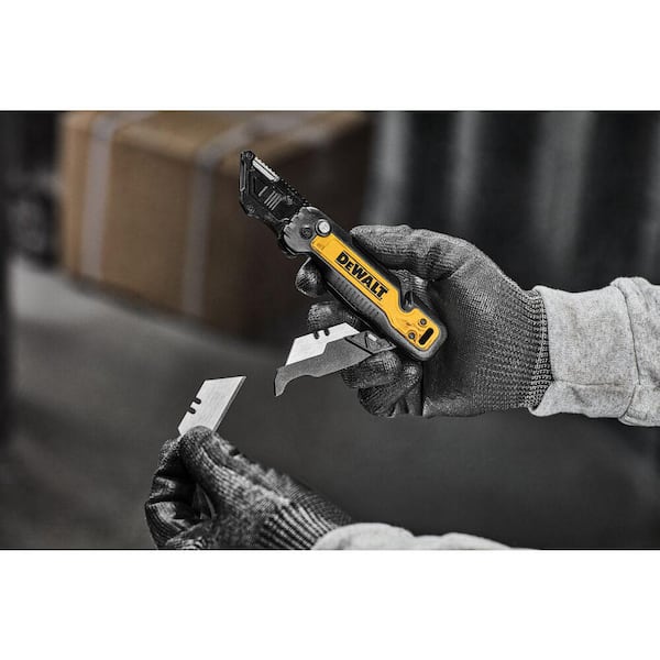 DEWALT - Push and Flip Folding Lock-Back Utility Knife with Blade Storage