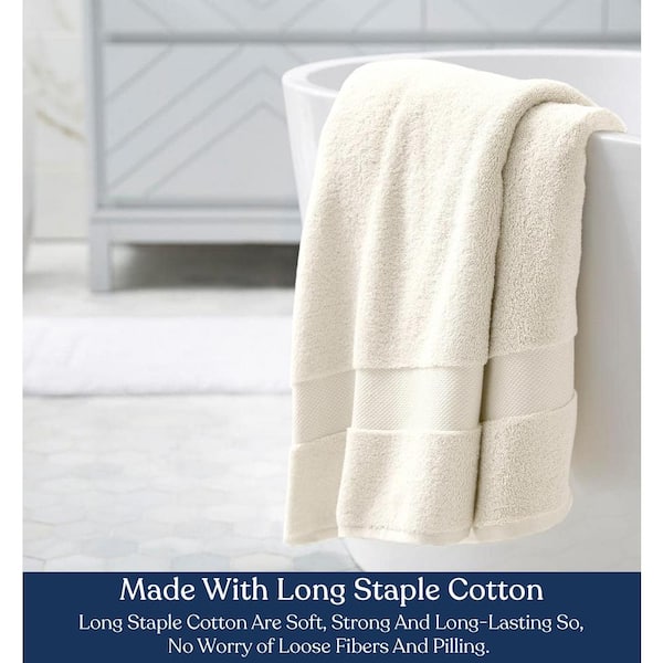 https://images.thdstatic.com/productImages/f9815e65-167b-4fd4-8a6c-6f907389ebb4/svn/ivory-white-bath-towels-del4pk-iv-wh-bt-4f_600.jpg