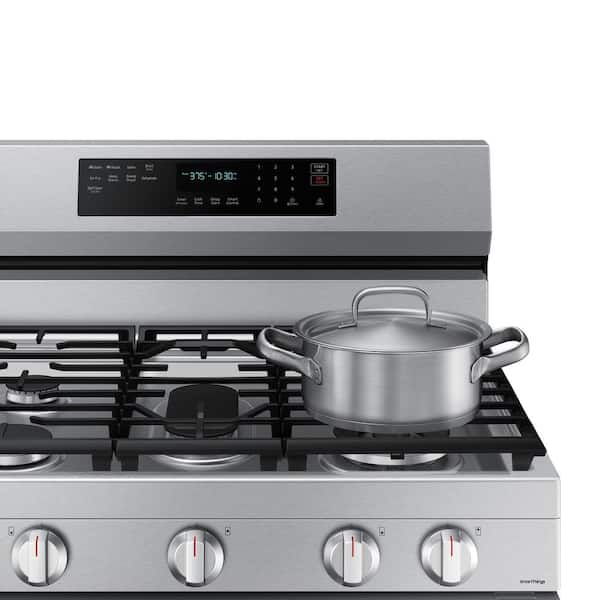 Samsung 30 in. 6 cu. ft. Slide-In Gas Range with Smart Dial and Air Fry in  Fingerprint Resistant Stainless Steel NX60T8711SS - The Home Depot