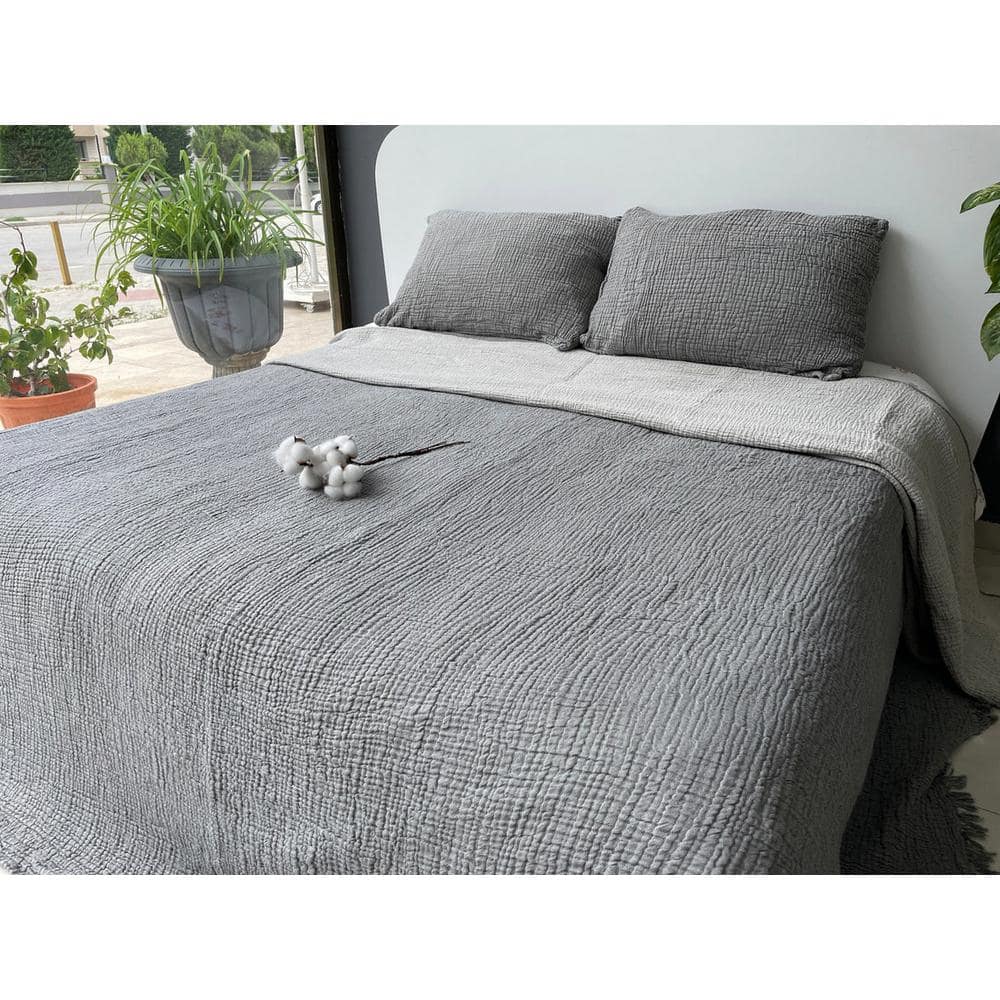 Anthracite Queen Reversible Organic Cotton Bedspread Set