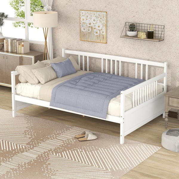 Harper & Bright Designs White Wood Frame Full Size Daybed with Support ...