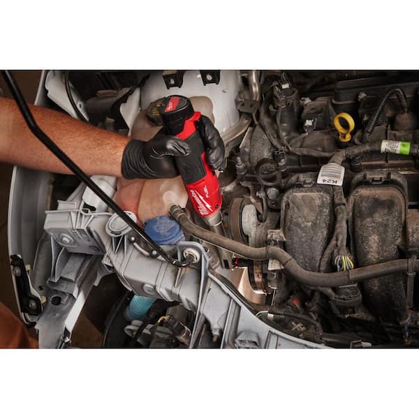 Milwaukee - M12 FUEL 12V Lithium-Ion Brushless Cordless 3/8 in. Extended Reach High Speed Ratchet Kit