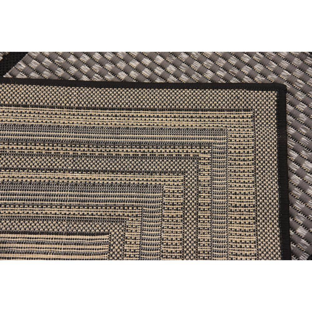 Versatile Gray Outdoor 3'3" x 5'1" Rectangular Synthetic Rug