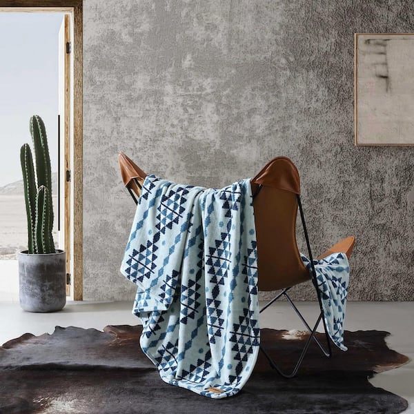 Wrangler Westin Blue Plush Fleece Twin Blanket