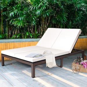 1-Piece Metal Wicker Outdoor Chaise Lounge with Cushion White