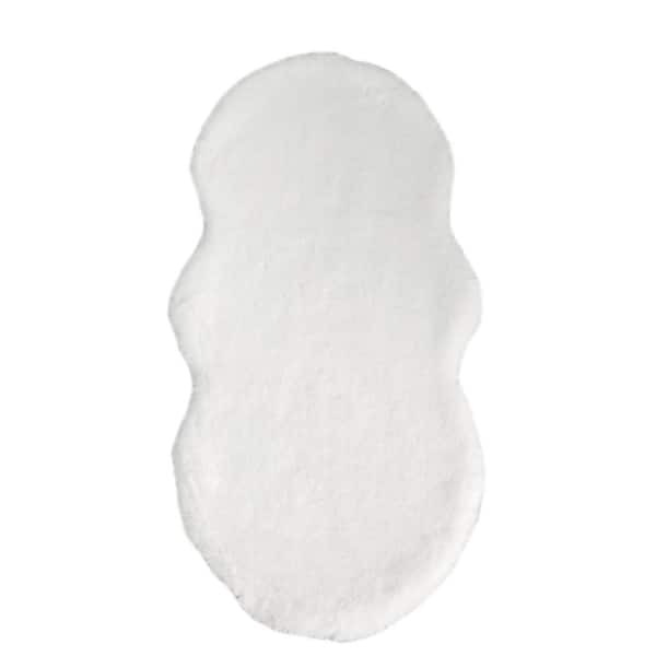 Mmlior White 2 ft. x 4 ft. Soft Faux Rabbit Fur Specialty Area Rug