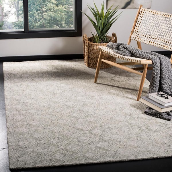 Abstract Sage 8 ft. x 10 ft. Geometric Diamond Area Rug