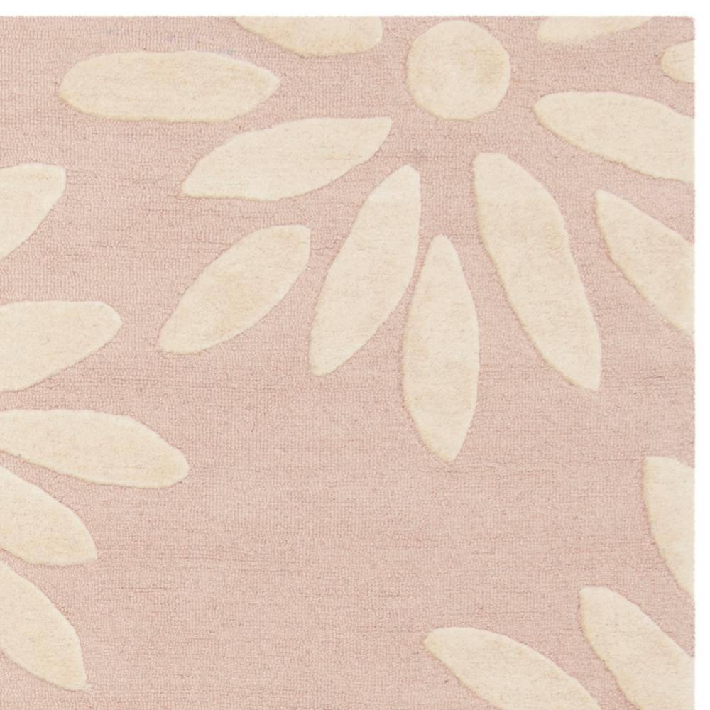 Lively Blossom Hand-Tufted Pink/Ivory Wool Round Kids Rug