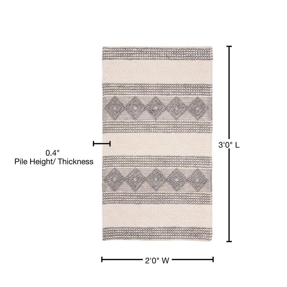 Handmade Gray and Ivory Wool Braided Square Accent Rug