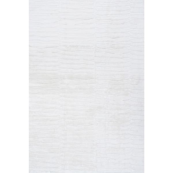 Nivella Solid Cloud Washable Area Off White 5 ft. x 8 ft. Indoor Area Rug