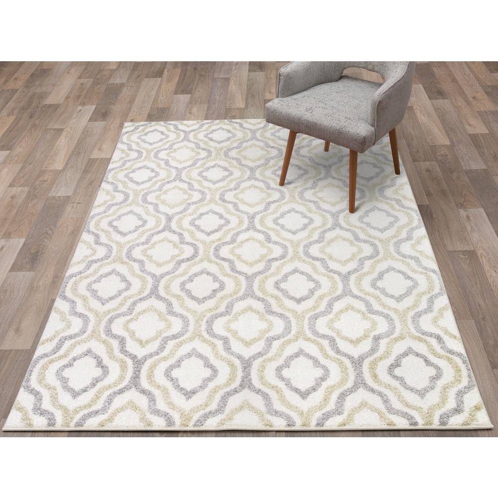 Charlotte Crystal Ivory 5'3" x 7'3" Rectangular Area Rug