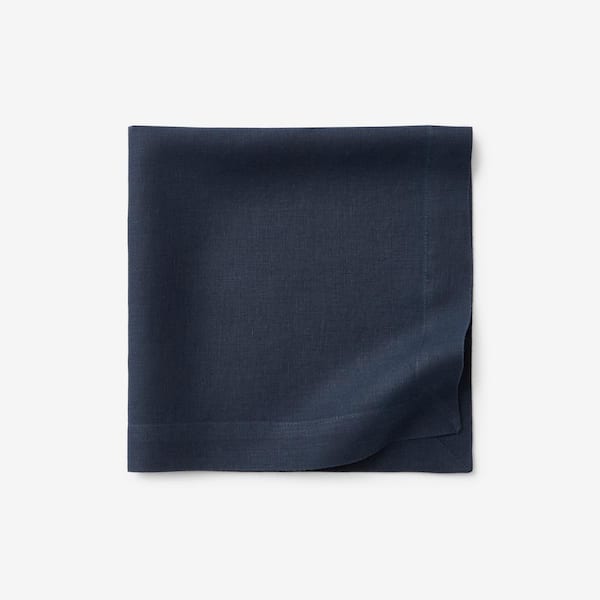 https://images.thdstatic.com/productImages/f9beed21-bf23-549a-85ea-d436ff0d23e1/svn/blues-the-company-store-cloth-napkins-napkin-rings-83319-os-ind-blue-64_600.jpg