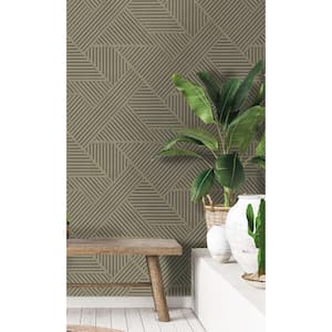 Natural Wood Panel Design Geometric Stripes Shelf Liner Wallpaper (57 sq. ft) Double Roll