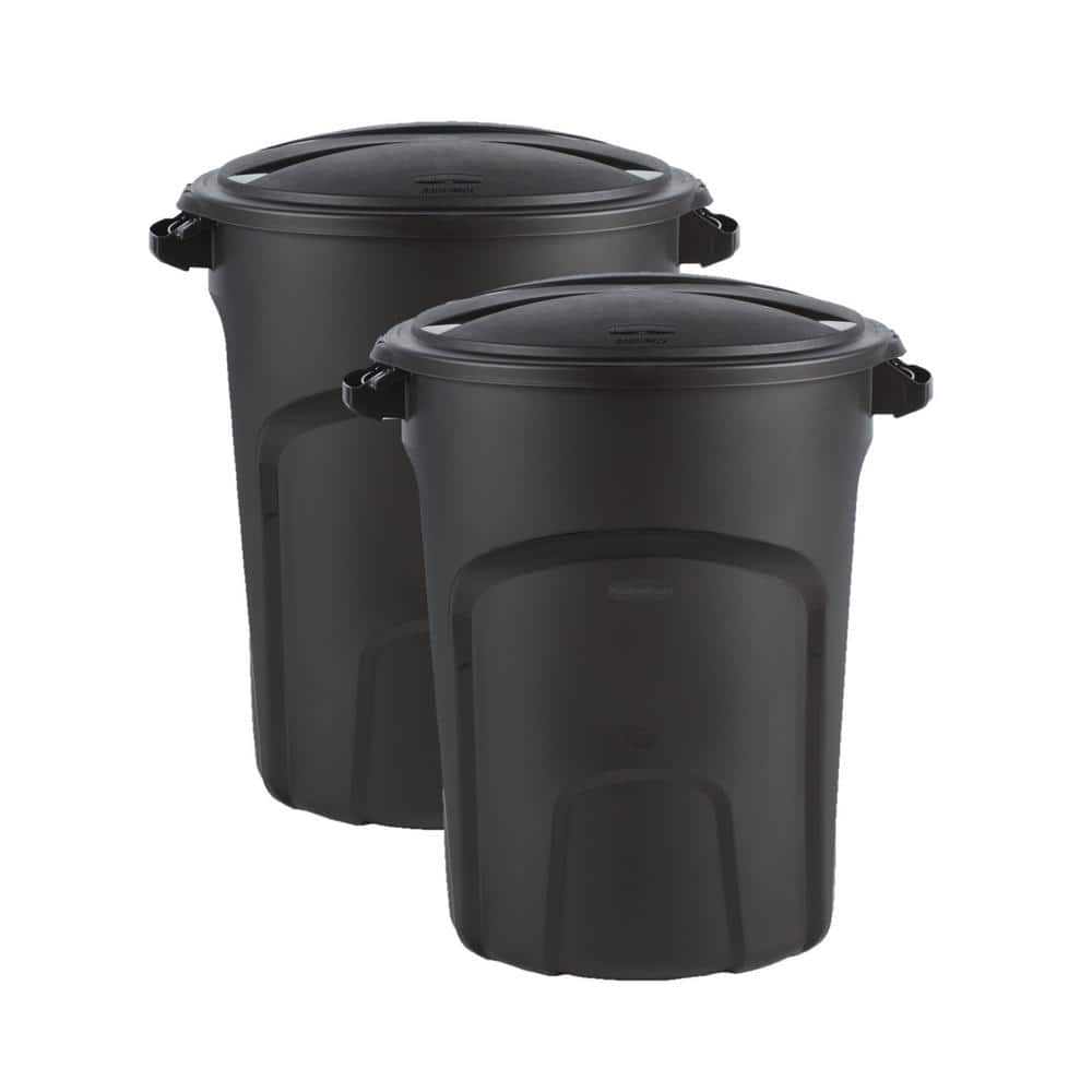 Rubbermaid Roughneck 32 gal. Black Round Vented Trash Can with Lid (2-Pack)