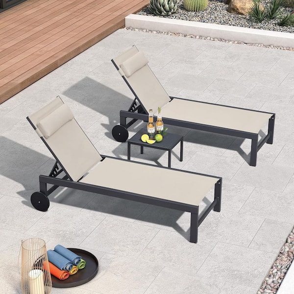Black Frame Lounge of 3-Pieces Aluminum Outdoor Chaise Lounge with Cushion, Beige