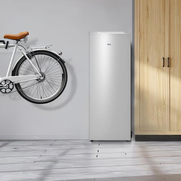 TCL 5.7 cu. ft. Upright Freezer in White TRU06M3AW - The Home Depot