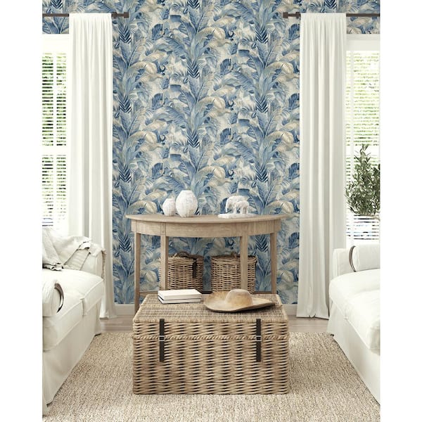 Nassau Luna Tropical Palm Vinyl Peel and Stick Wallpaper Roll (Covers 30.75 sq. ft.)