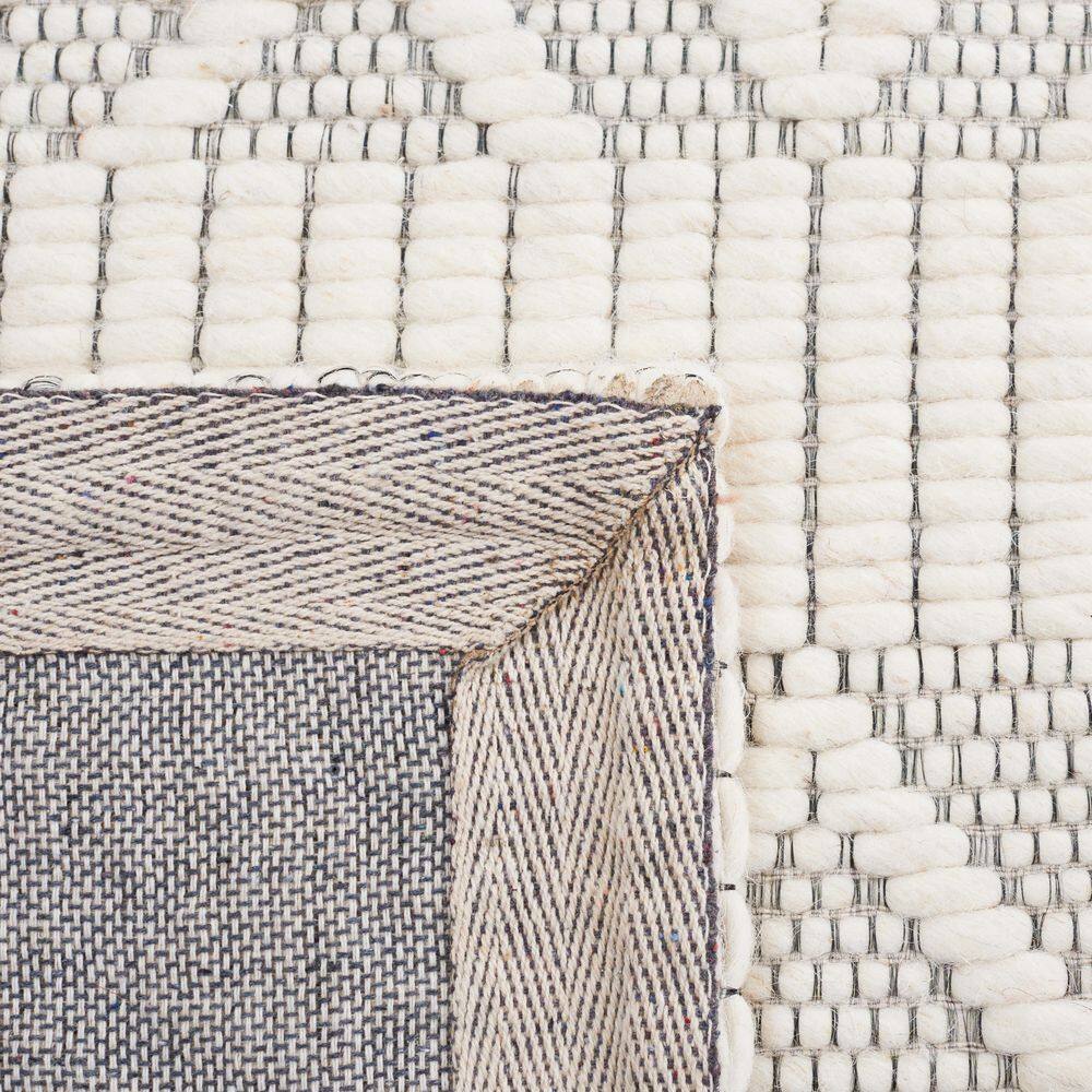 Ivory Geometric Flat Woven Wool and Synthetic Rug, 5' x 8'