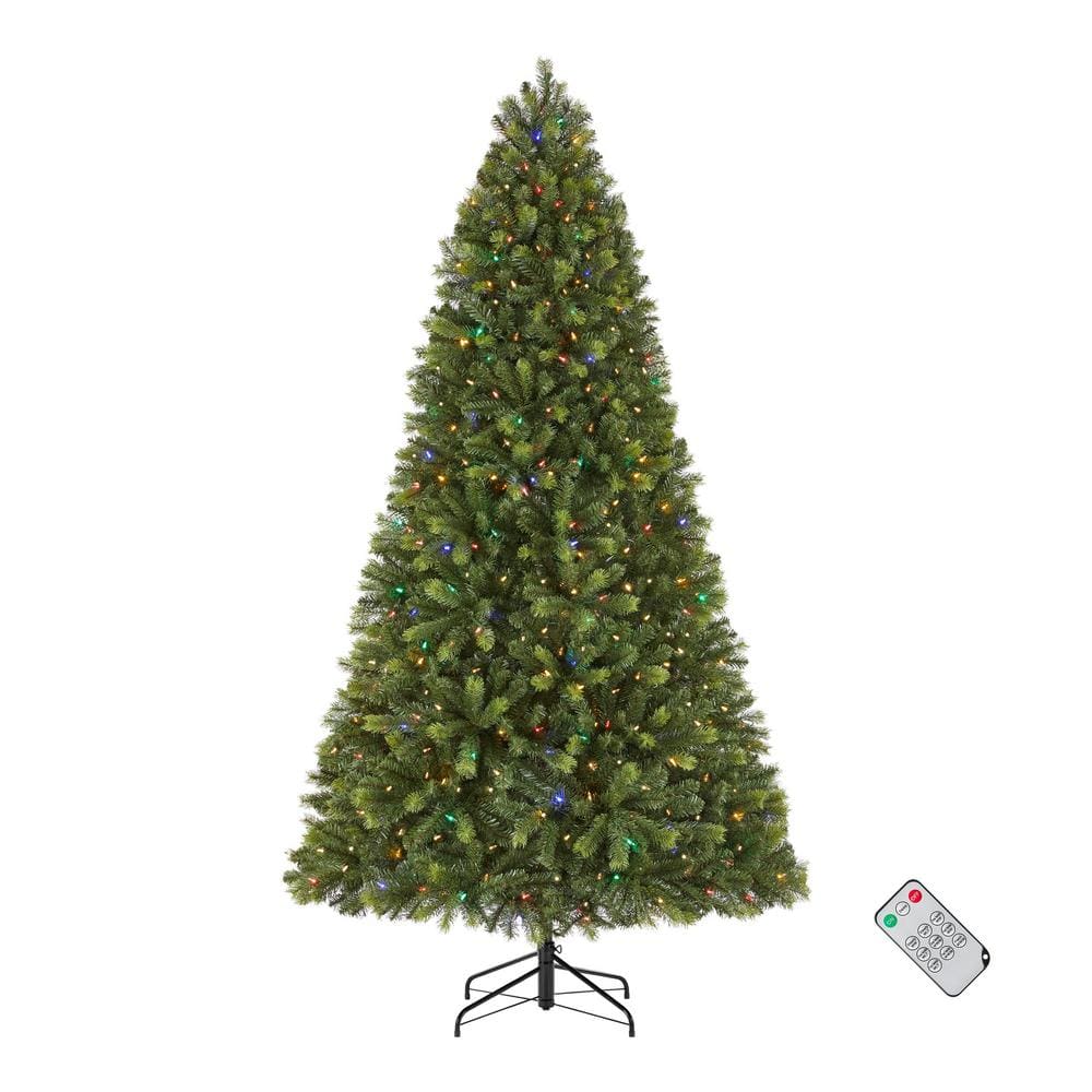 Home Accents Holiday 22HD20001C 7.5 ft Barbour White Spruce Christmas Tree