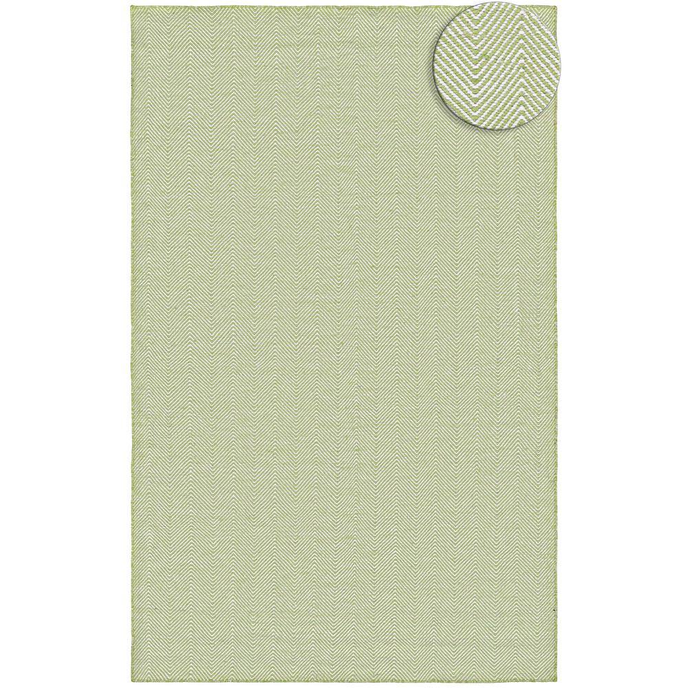 Eco Chic Green PET 2'x3' Hand-Woven Outdoor Rug