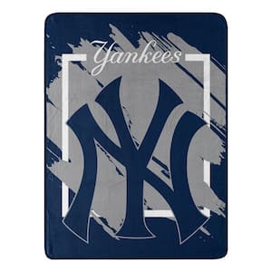 MLB Dimensional Yankees Micro Raschel Multi-Color Throw