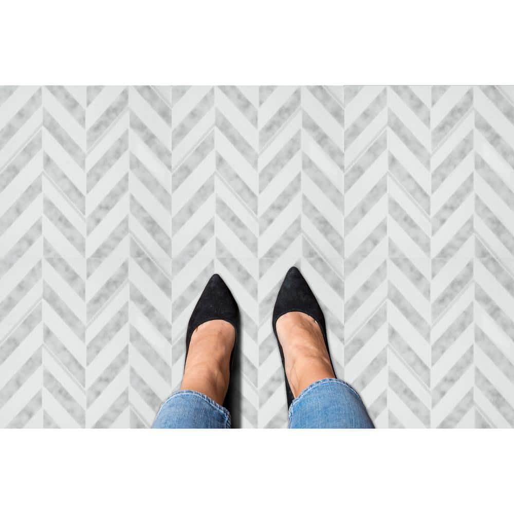 Chevron Pattern Self-Adhesive Vinyl Floor Tiles 12x12 - 20 Pack