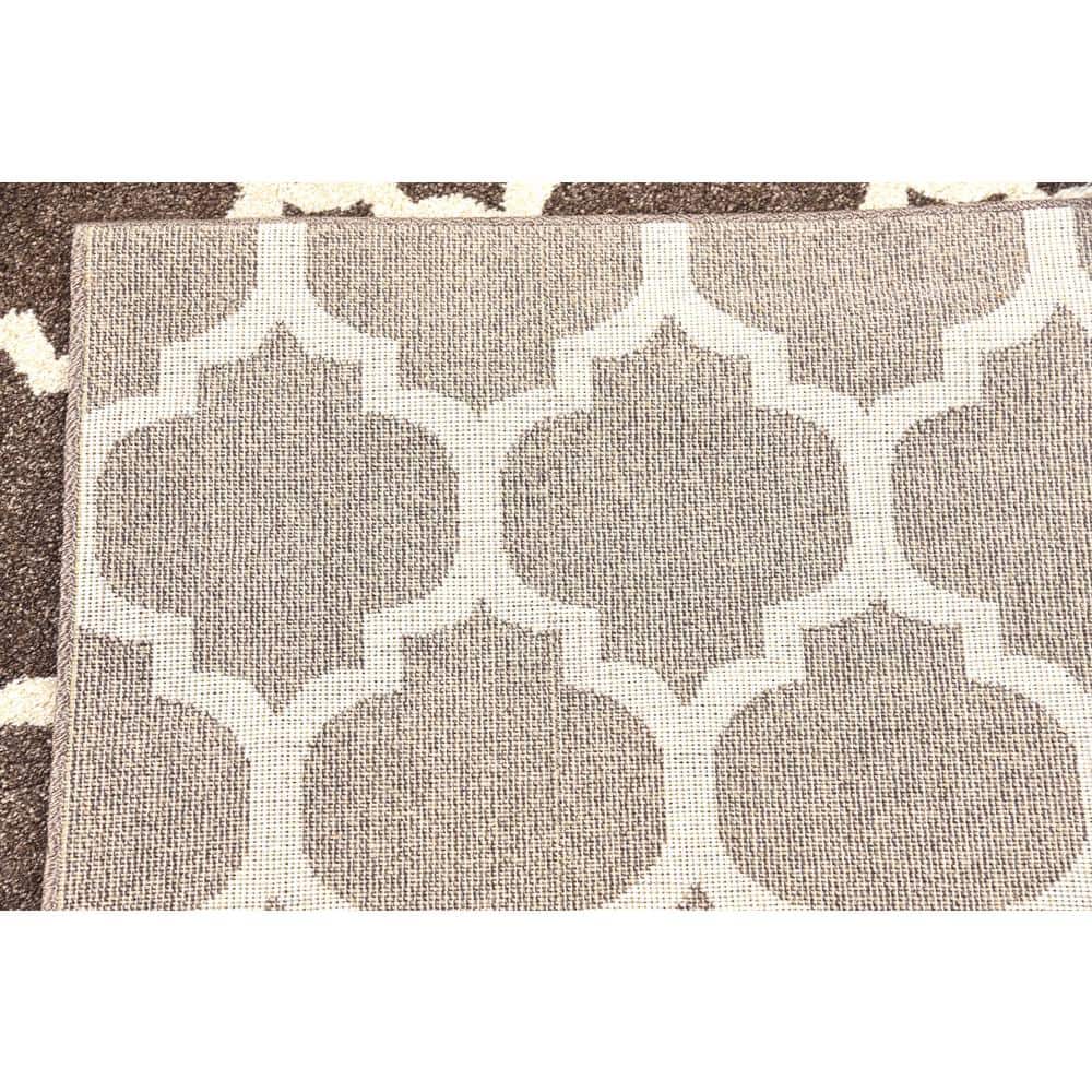 Brown Trellis 4' x 6' Stain-Resistant Synthetic Area Rug