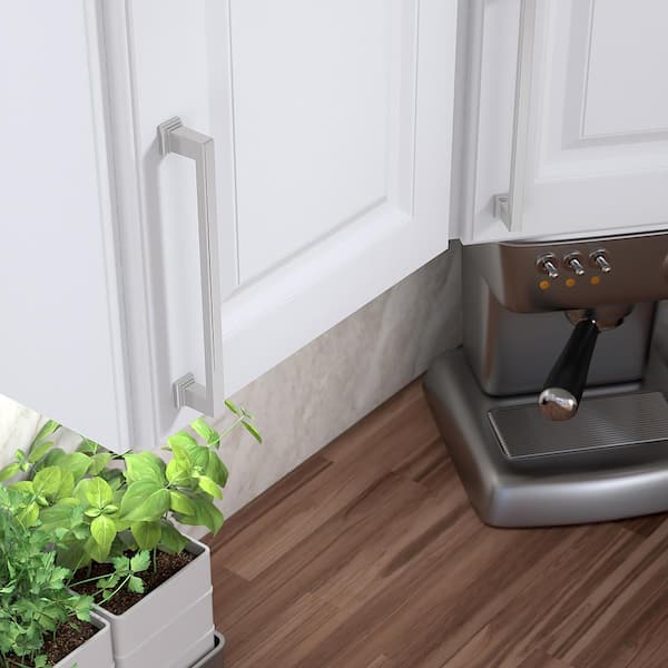 Mirabel Collection 7-9/16 in. (192 mm) Classic Polished Nickel Rectangular Cabinet Bar Pull